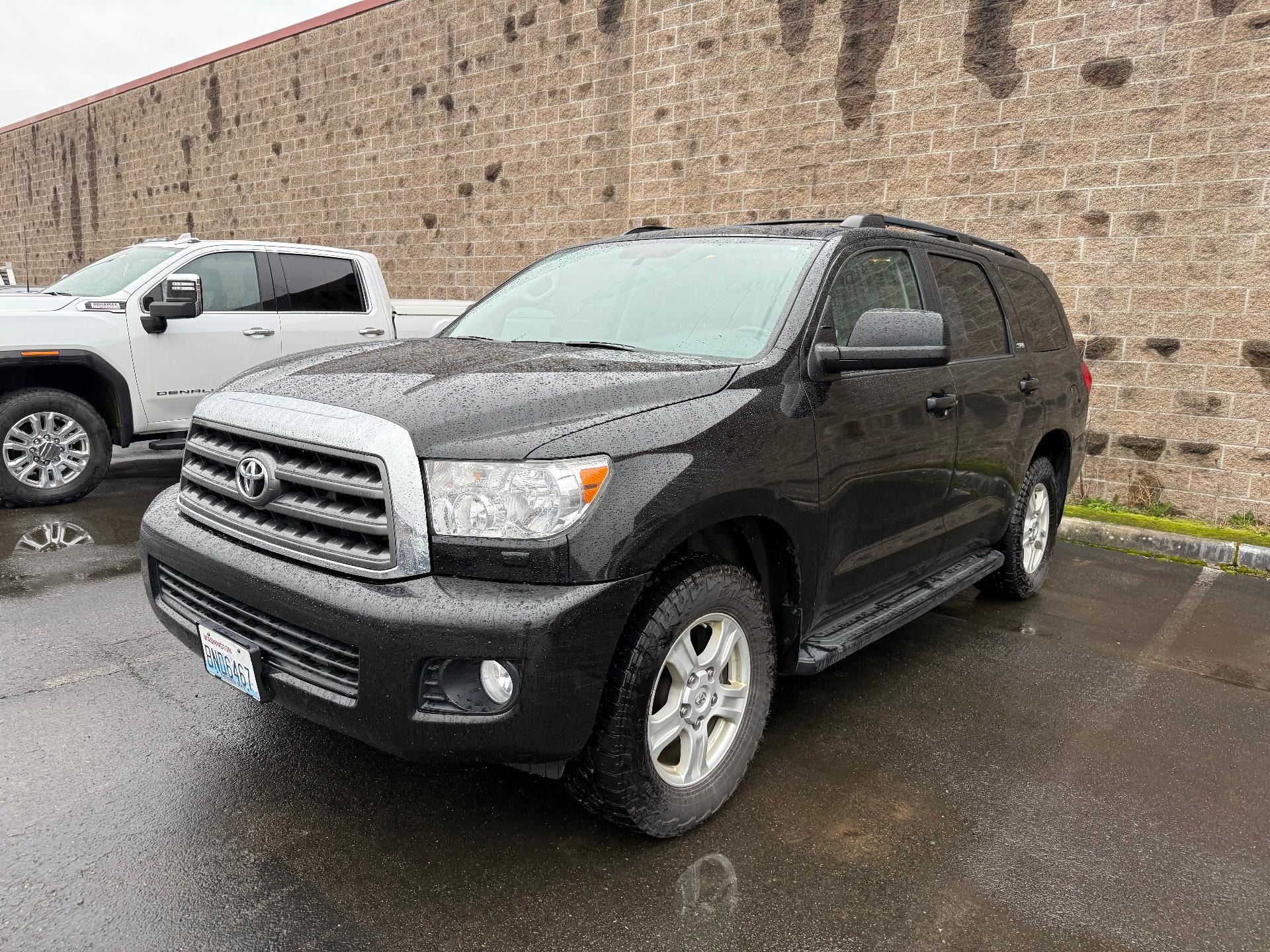 2017 Toyota Sequoia SR5