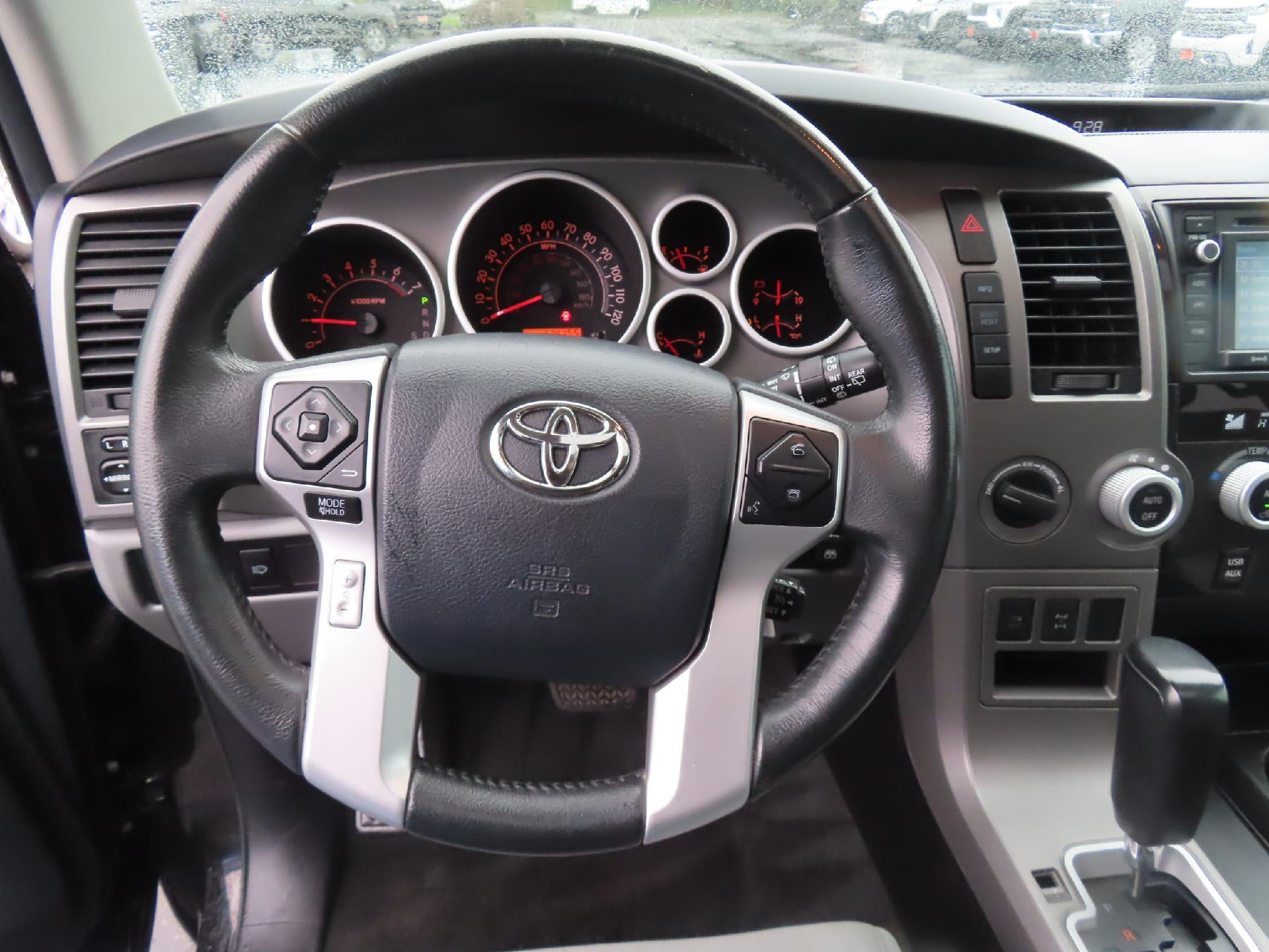 2017 Toyota Sequoia SR5