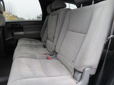 2017 Toyota Sequoia SR5