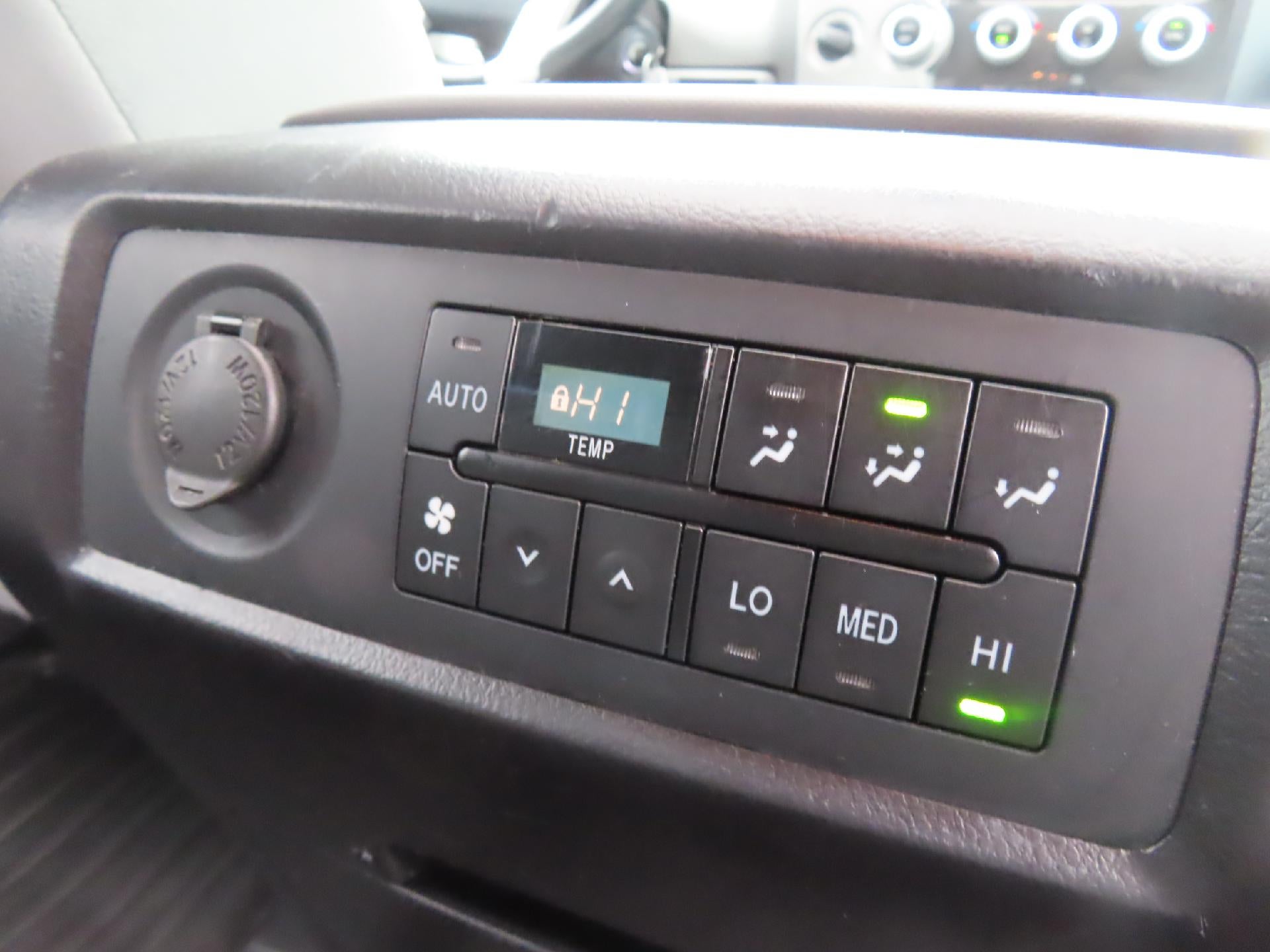 2017 Toyota Sequoia SR5