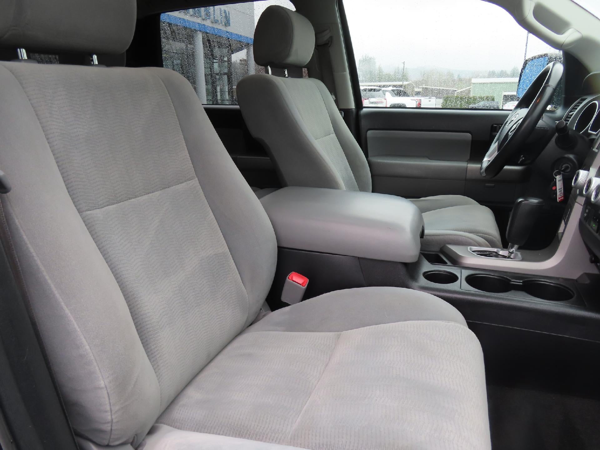 2017 Toyota Sequoia SR5