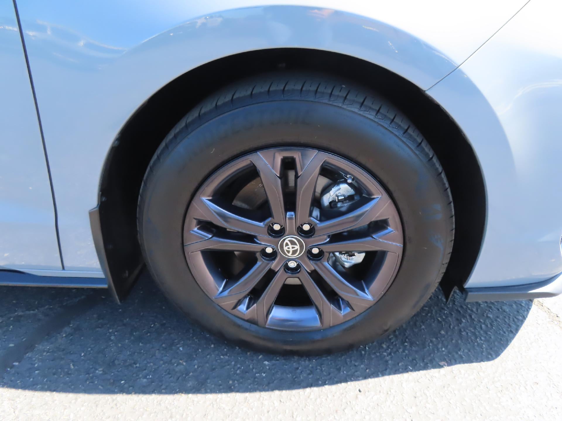 2024 Toyota Sienna XSE