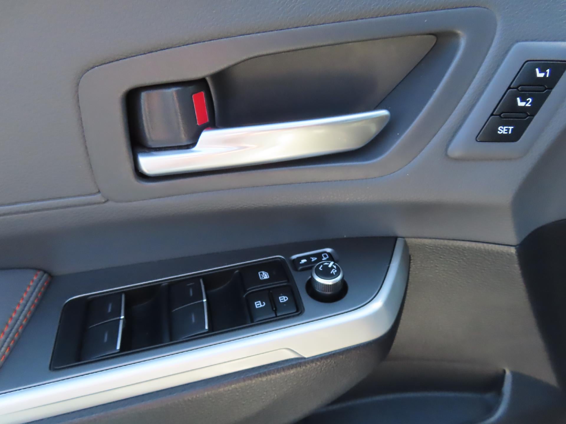 2024 Toyota Sienna XSE