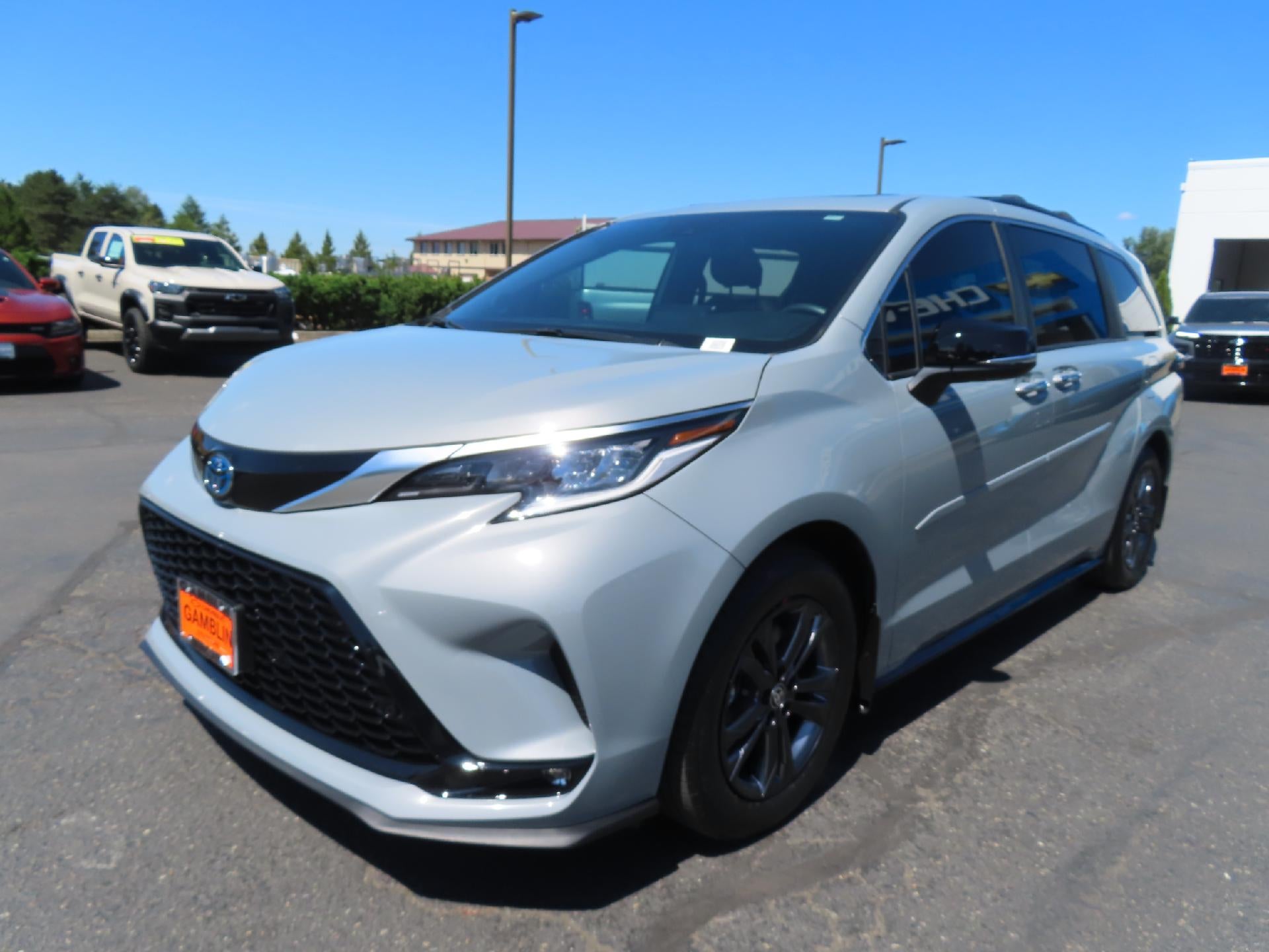 2024 Toyota Sienna XSE
