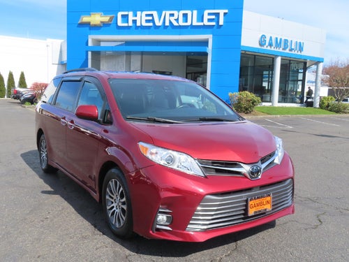 2018 Toyota Sienna XLE Premium