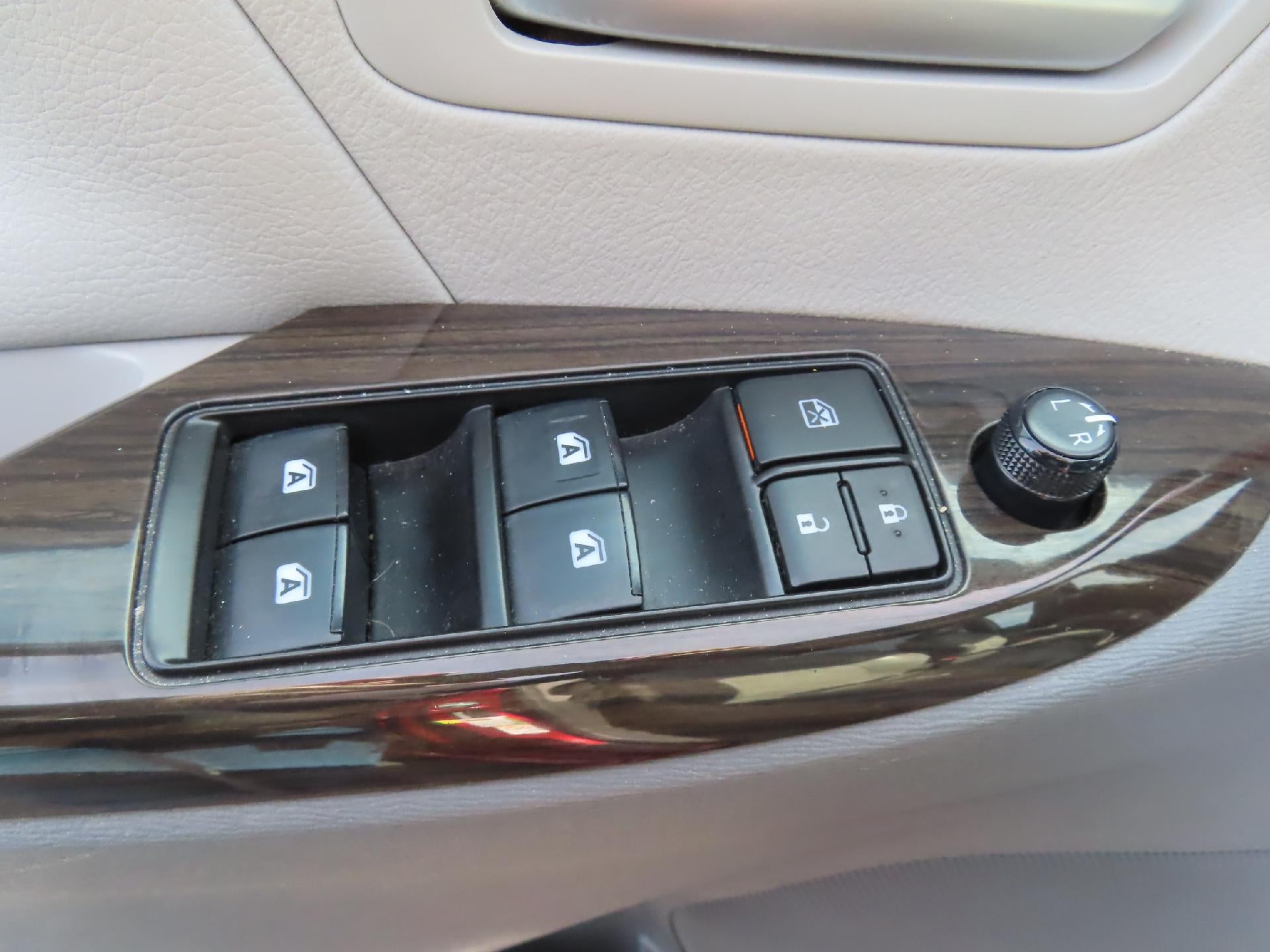 2018 Toyota Sienna XLE Premium