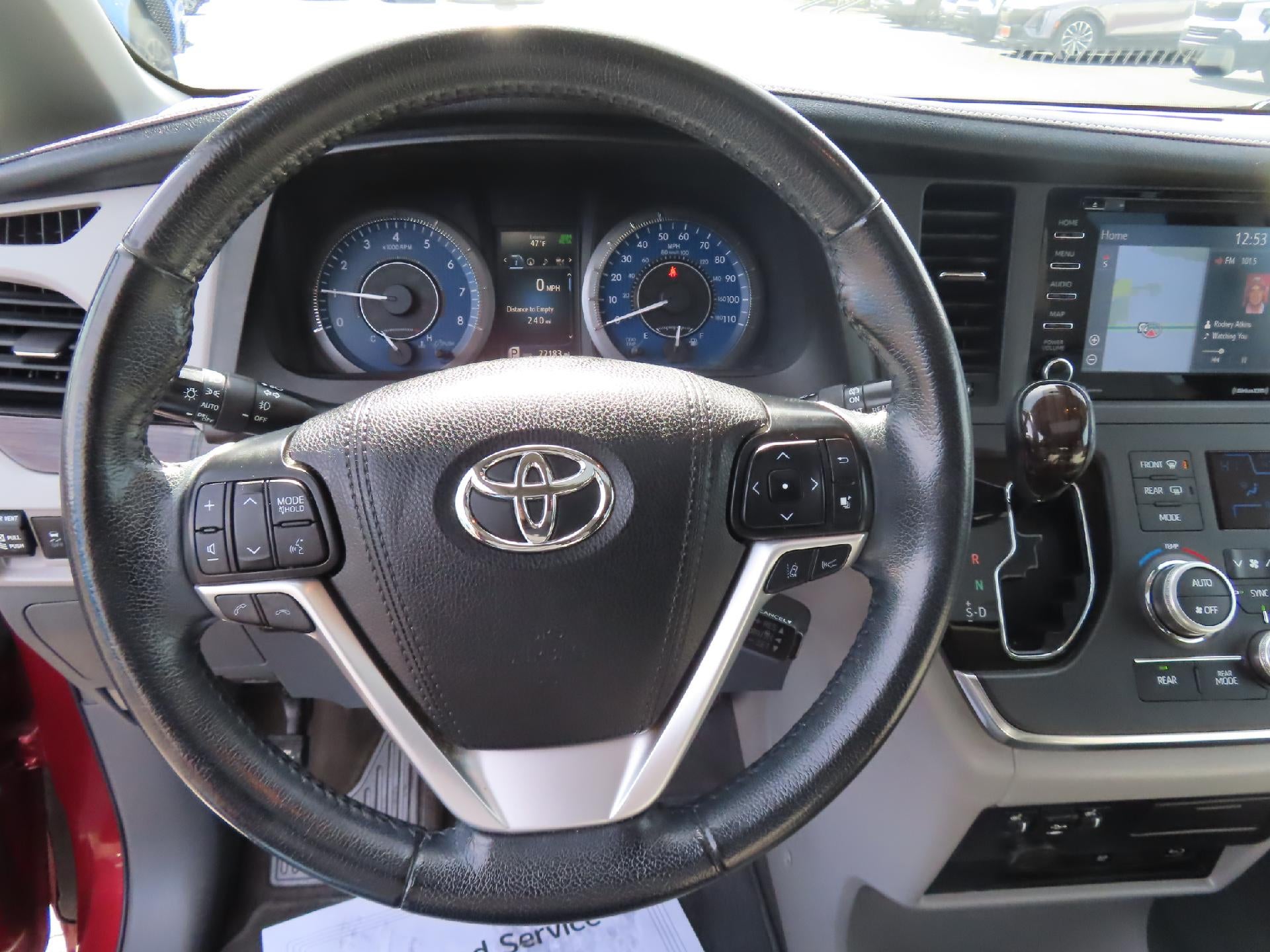 2018 Toyota Sienna XLE Premium