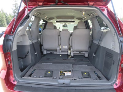 2018 Toyota Sienna XLE Premium
