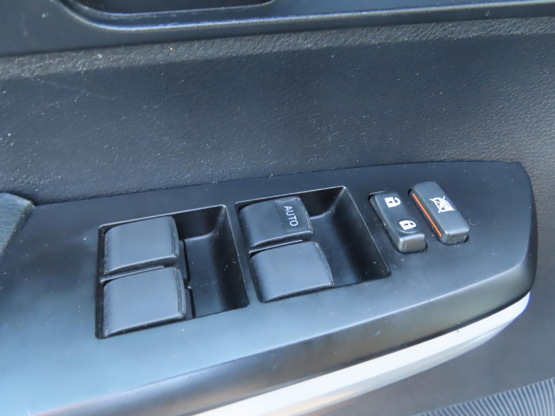 2018 Toyota Tundra 4WD SR5