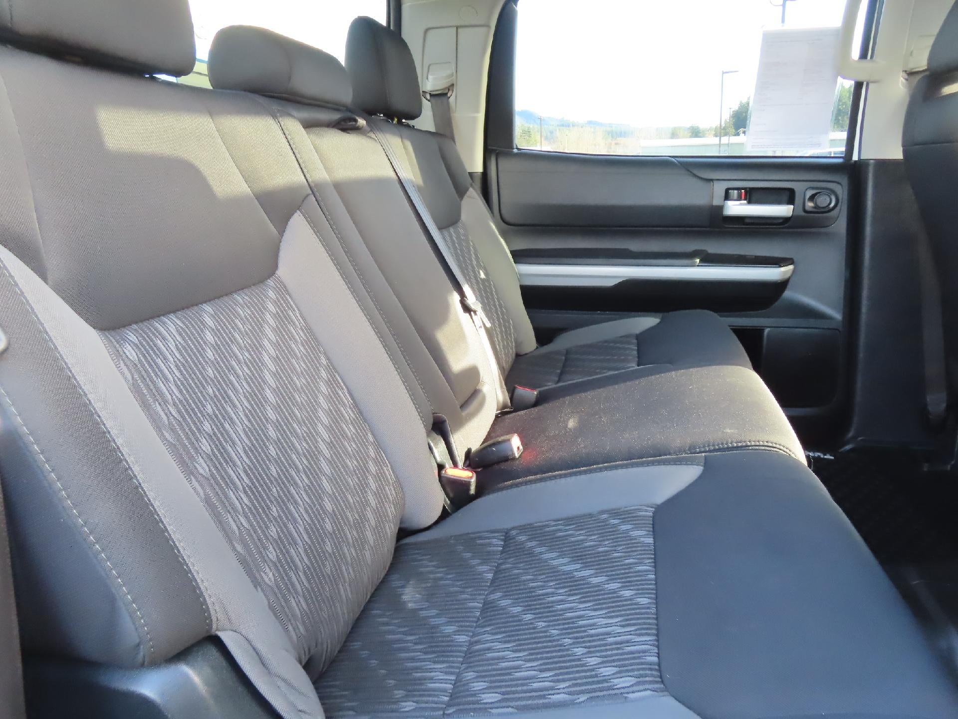 2018 Toyota Tundra 4WD SR5