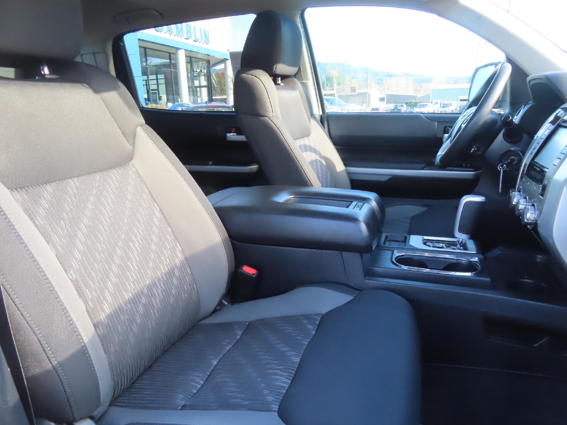 2018 Toyota Tundra 4WD SR5