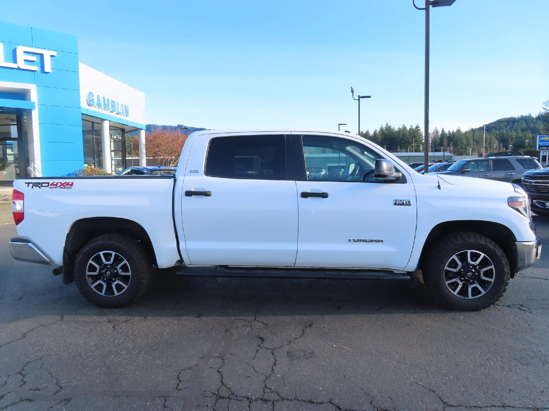 2018 Toyota Tundra 4WD SR5