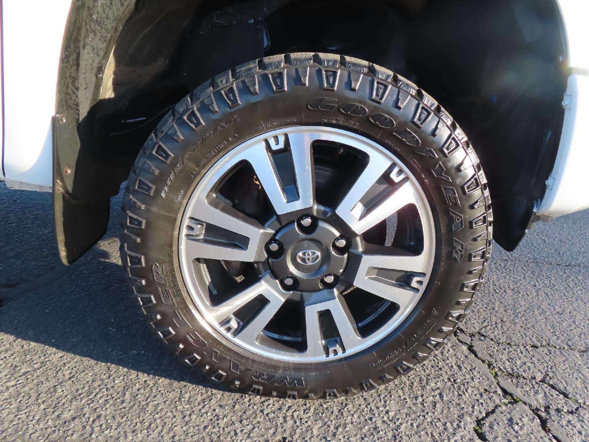 2021 Toyota Tundra 4WD SR5