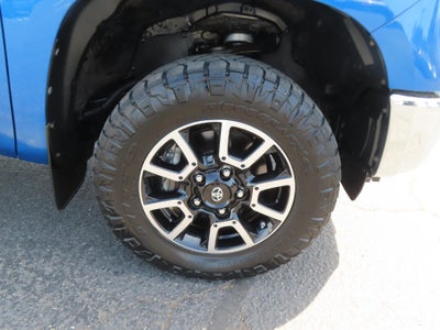 2016 Toyota Tundra 4WD Truck Limited
