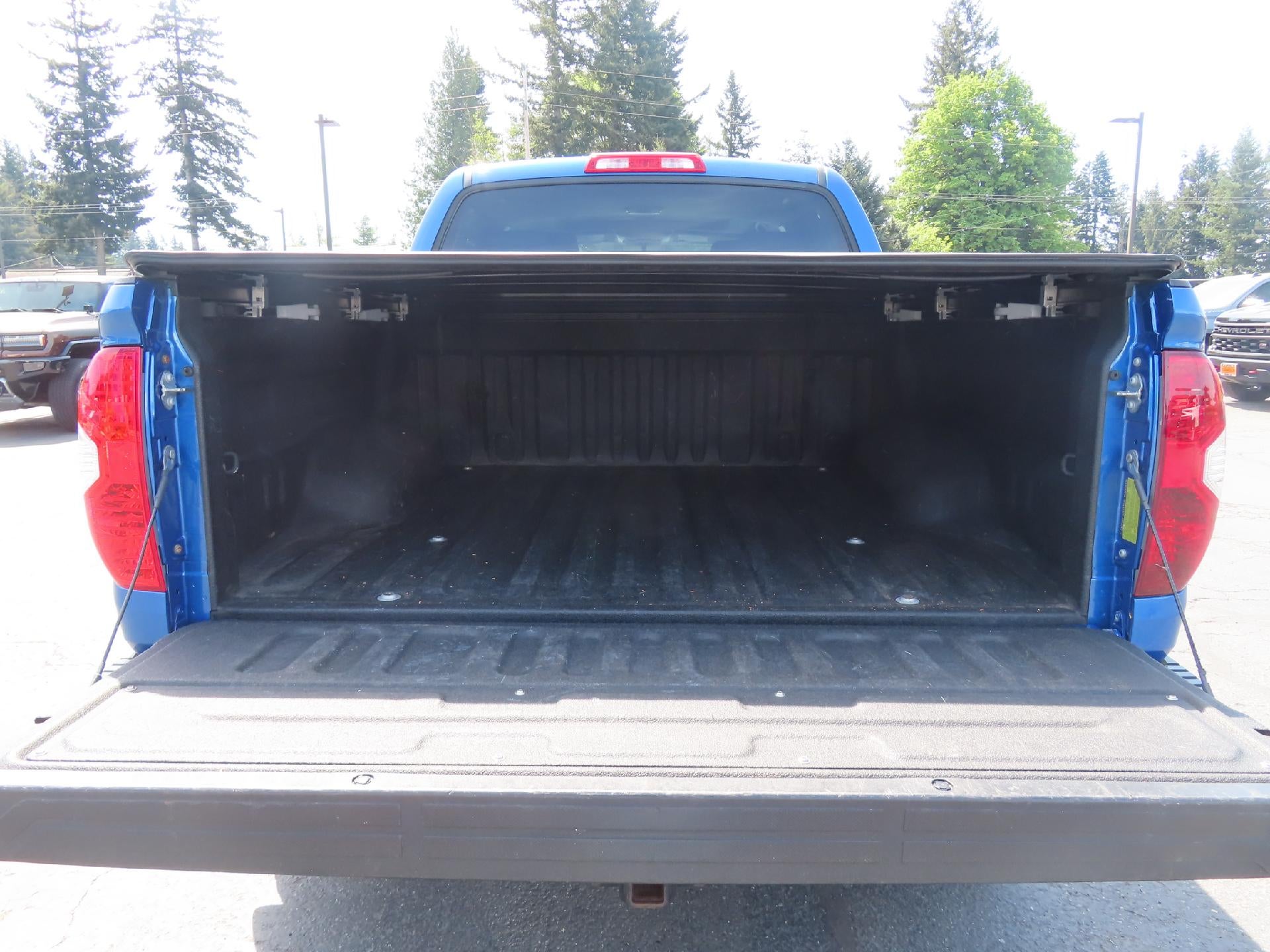 2016 Toyota Tundra 4WD Truck Limited