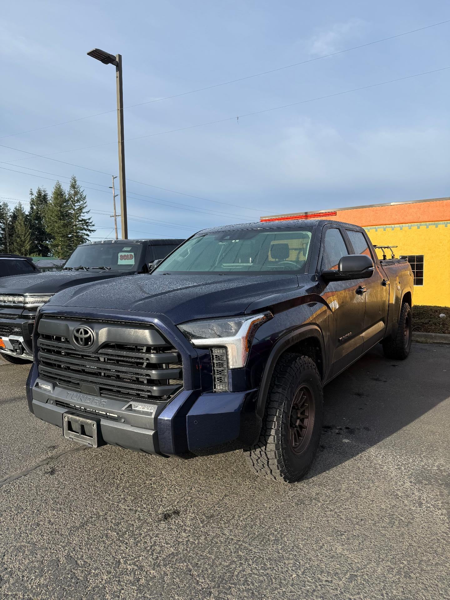 2022 Toyota Tundra 4WD SR5