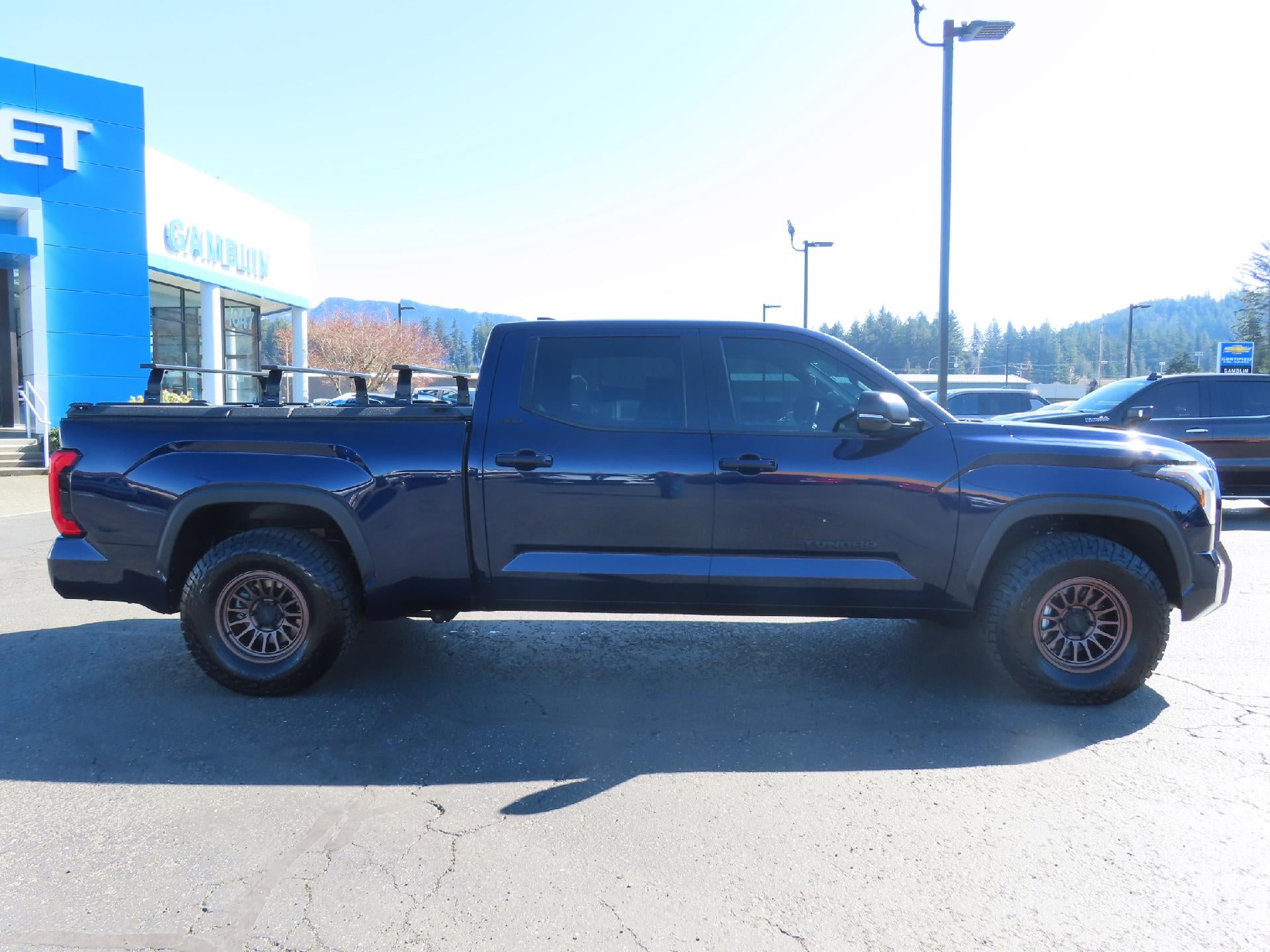 2022 Toyota Tundra 4WD Base