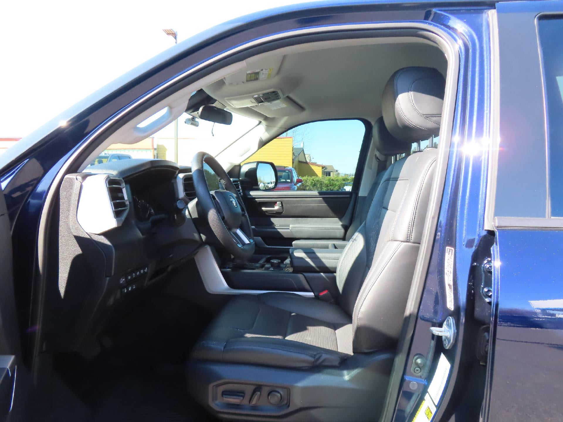 2022 Toyota Tundra 4WD Base