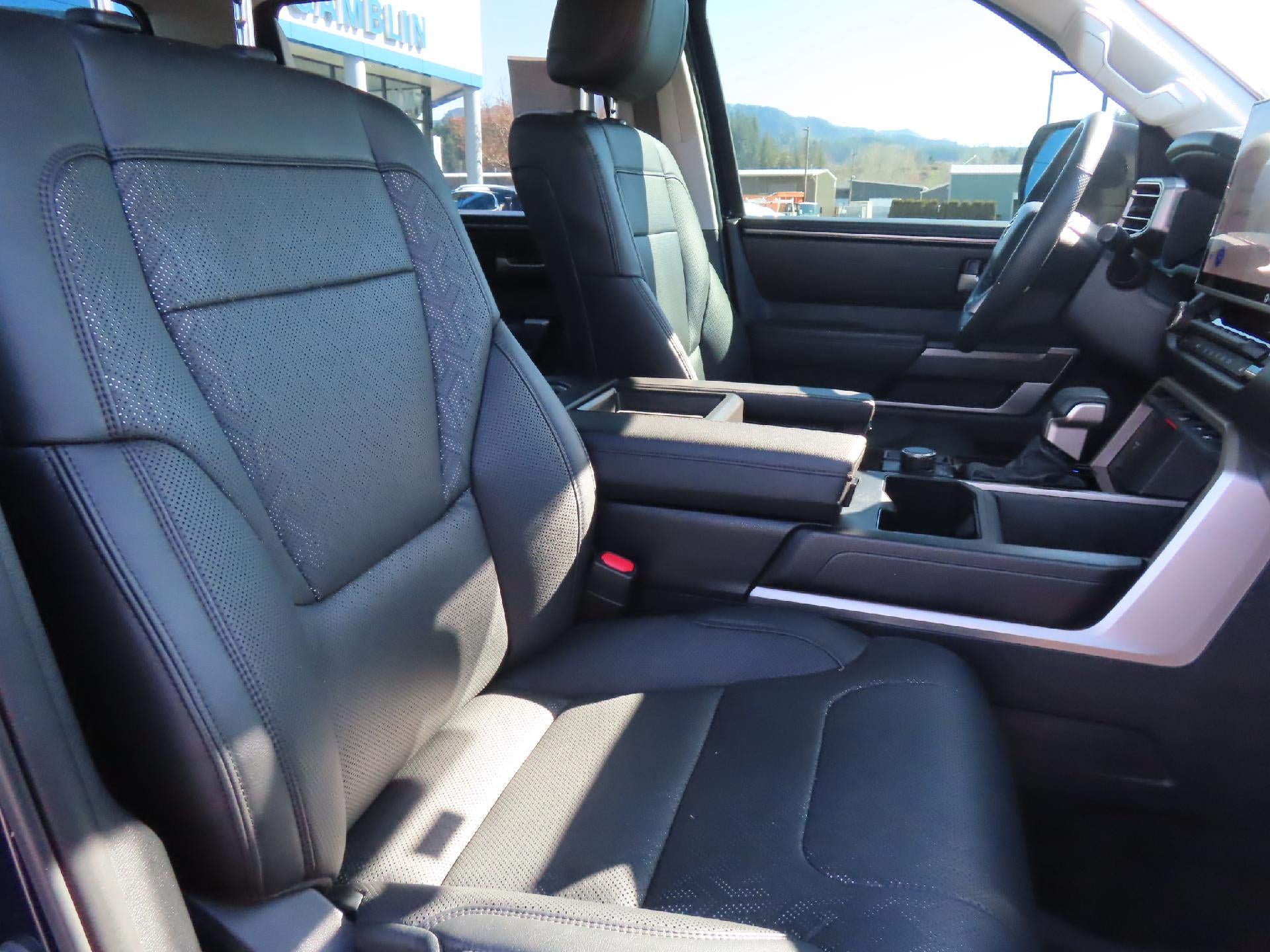 2022 Toyota Tundra 4WD Base