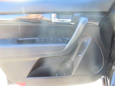 2012 Kia Sorento LX