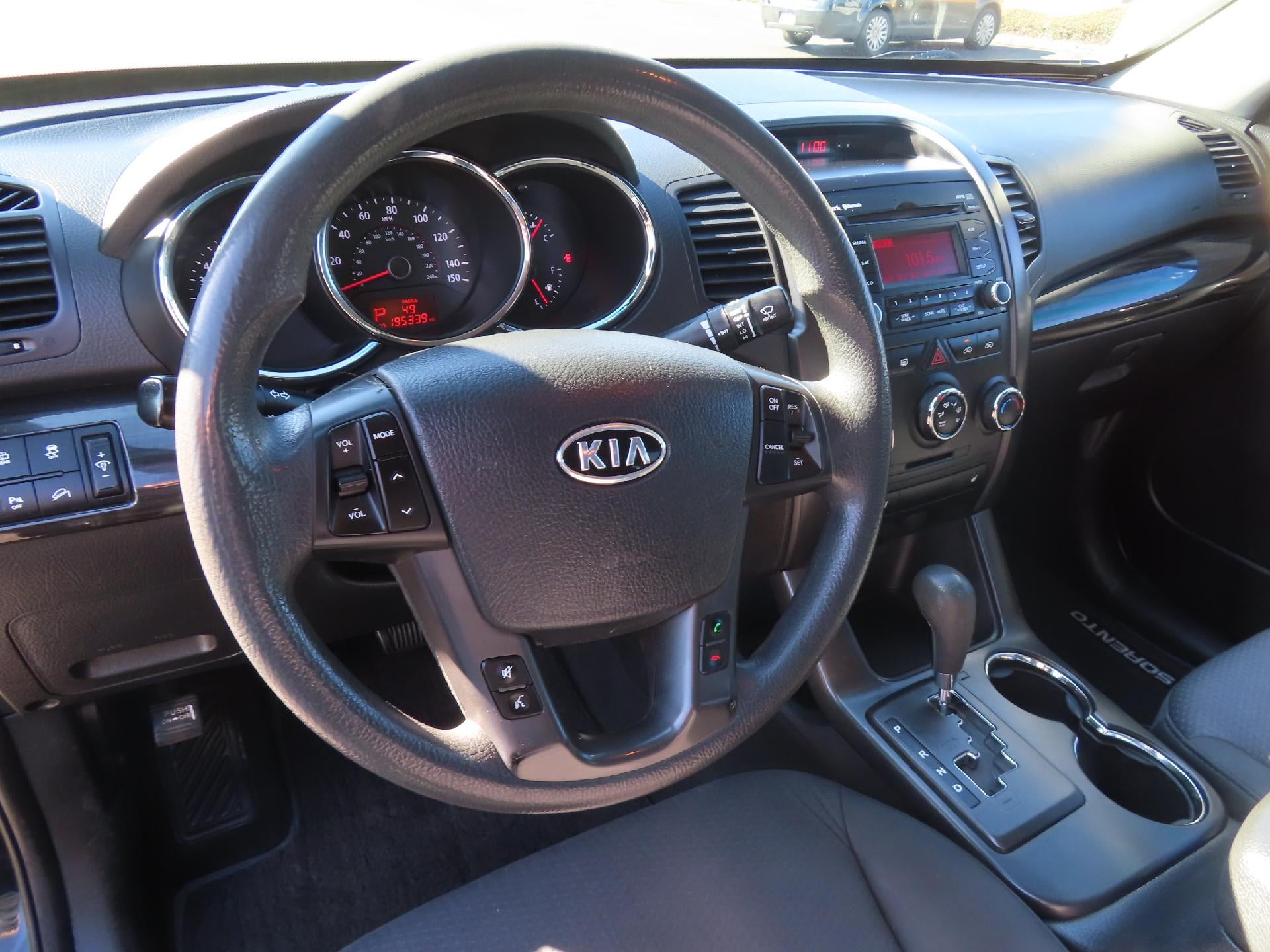 2012 Kia Sorento LX