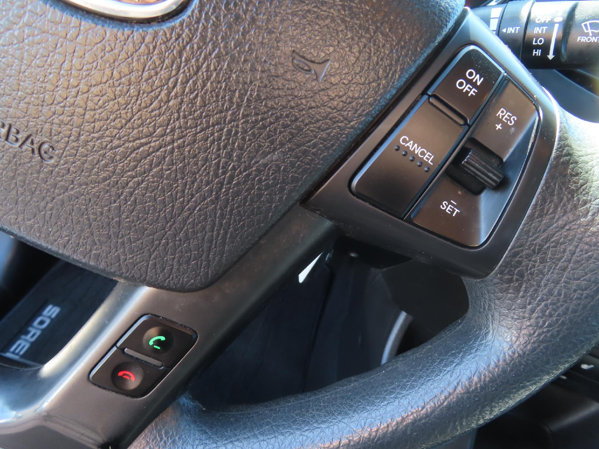 2012 Kia Sorento LX