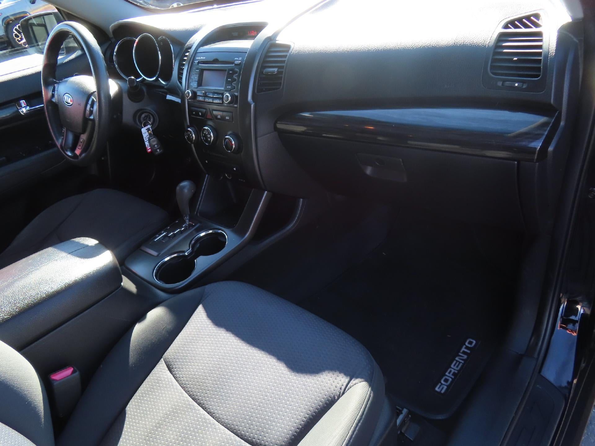 2012 Kia Sorento LX