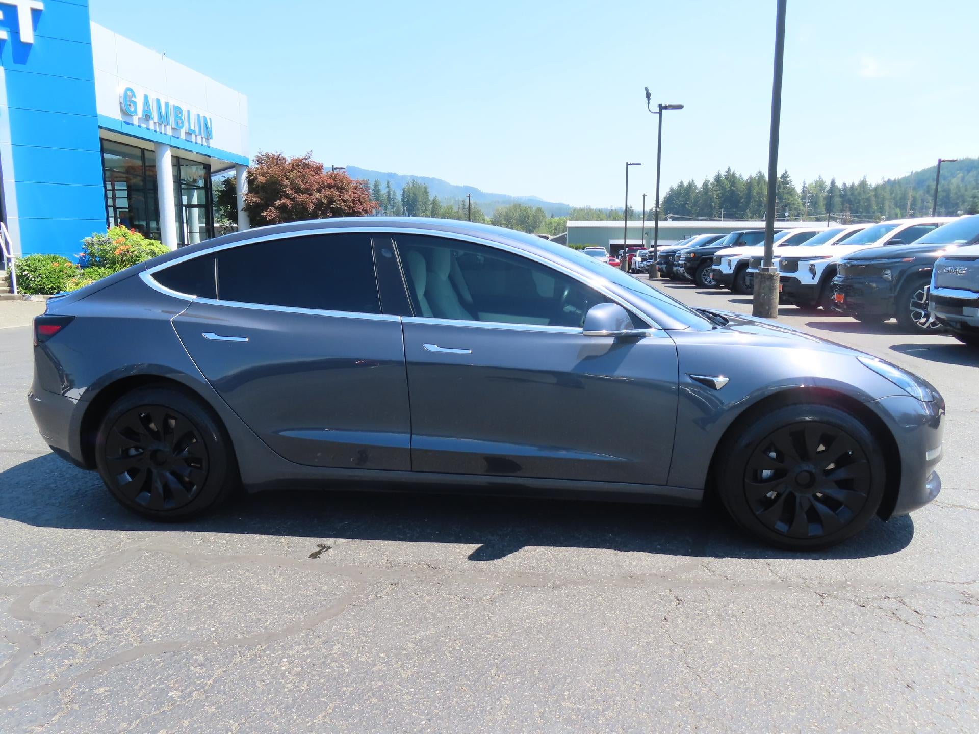 2019 Tesla Model 3 Mid Range