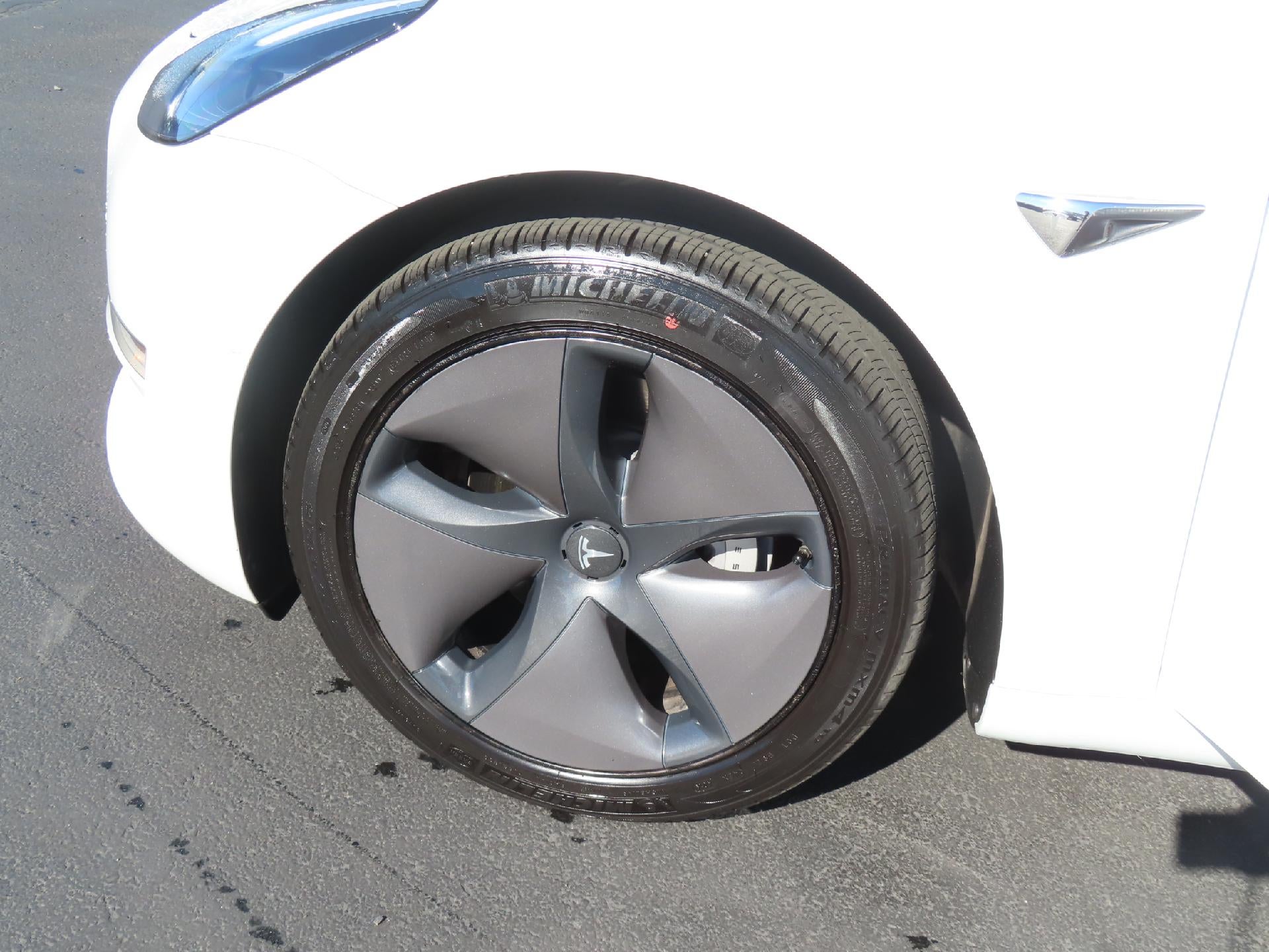 2020 Tesla Model 3 Base - Photo 9