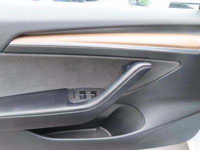 2022 Tesla Model 3 Base