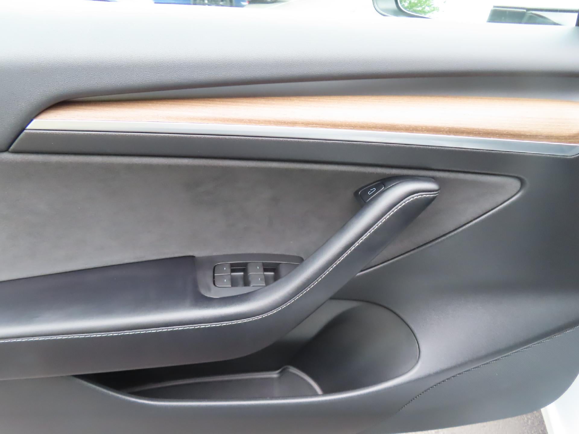 2022 Tesla Model 3 Base