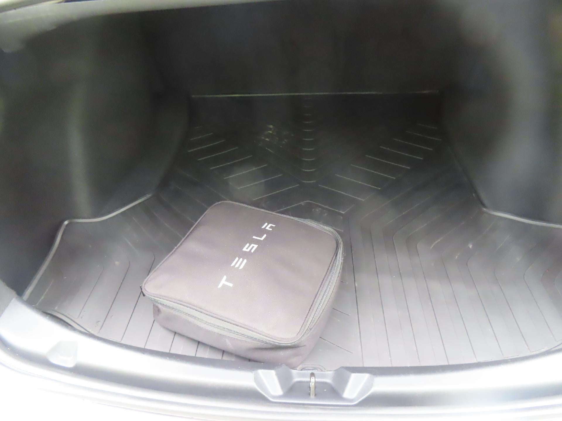 2022 Tesla Model 3 Base