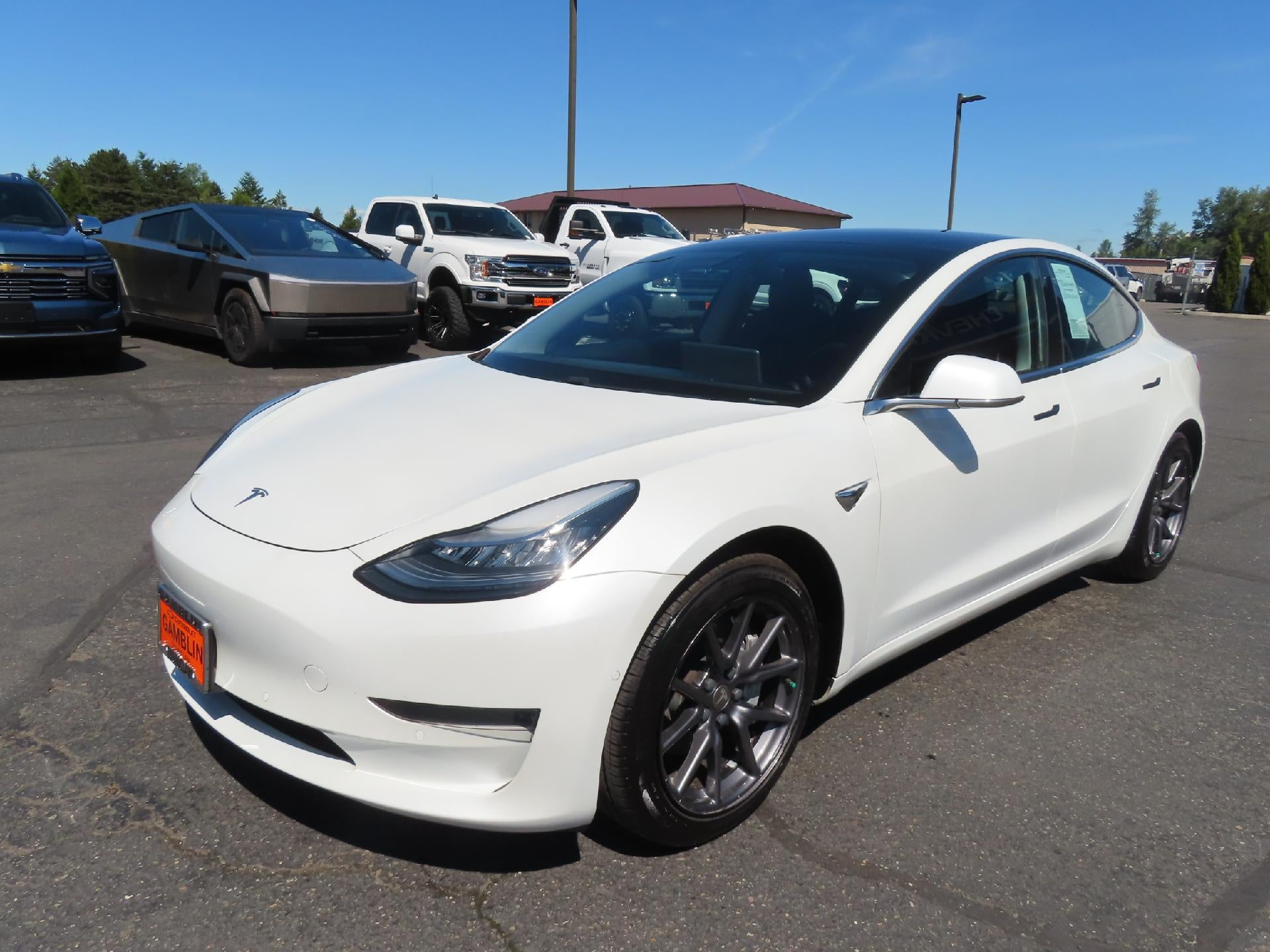 2020 Tesla Model 3 Standard Range Plus