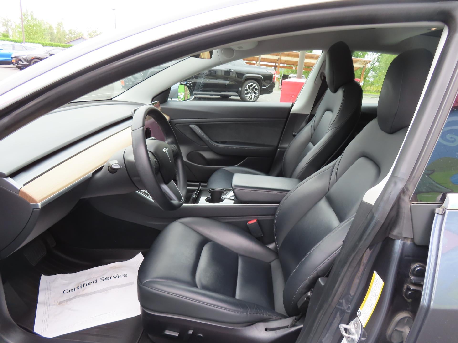 2020 Tesla Model 3 Standard Range Plus