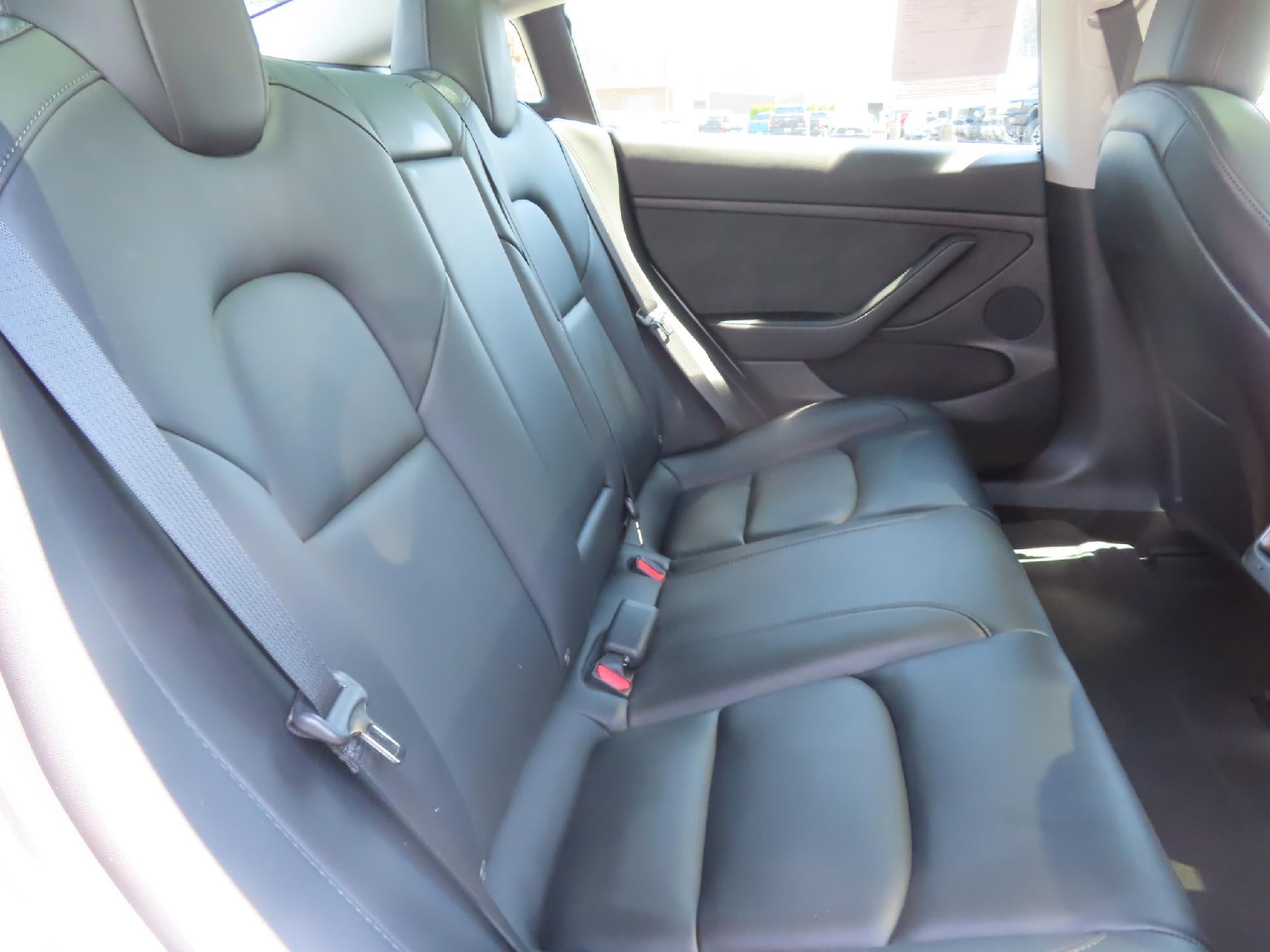 2022 Tesla Model 3 Base