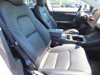 2022 Tesla Model 3 Base
