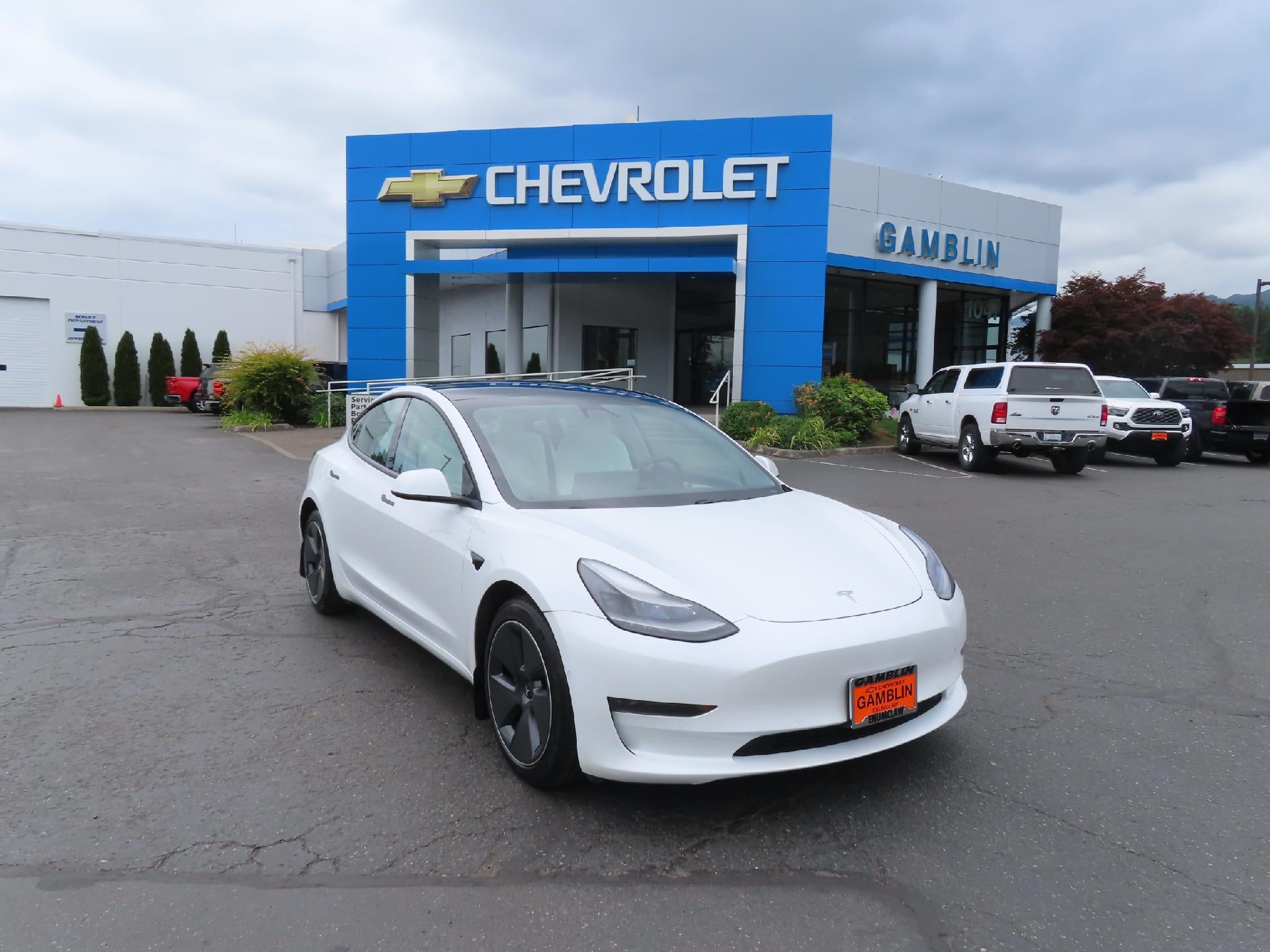 2021 Tesla Model 3 Standard Range Plus