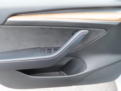 2022 Tesla Model 3 Base