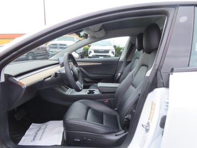 2022 Tesla Model 3 Base
