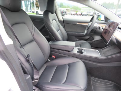 2022 Tesla Model 3 Base
