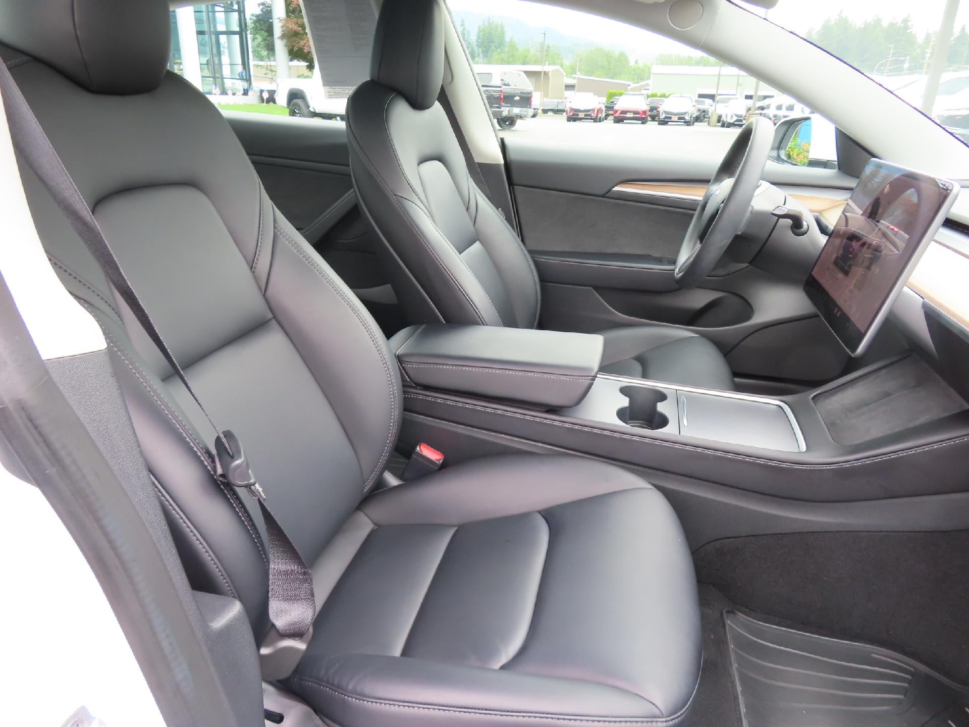 2022 Tesla Model 3 Base