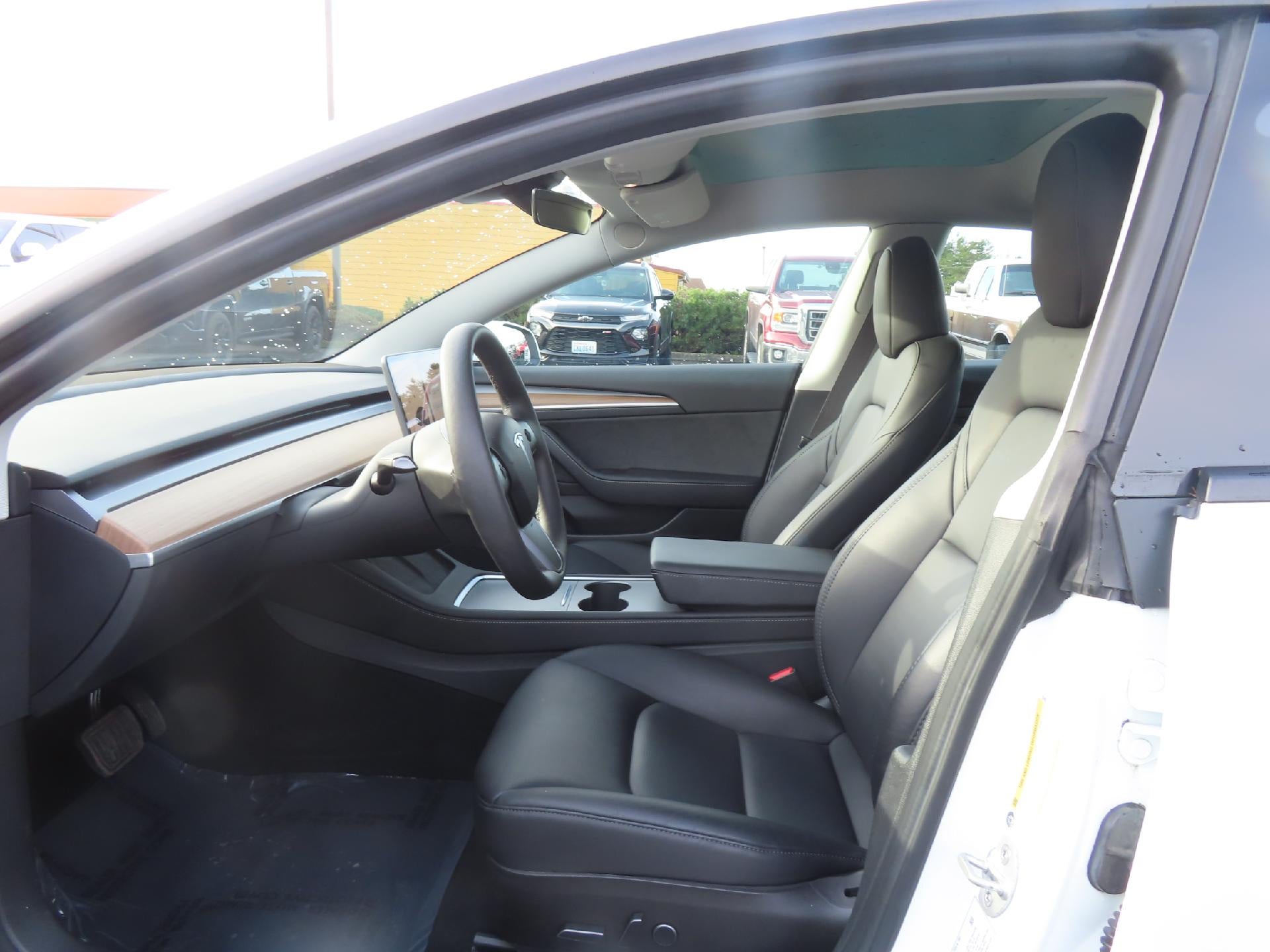 2023 Tesla Model 3 Base