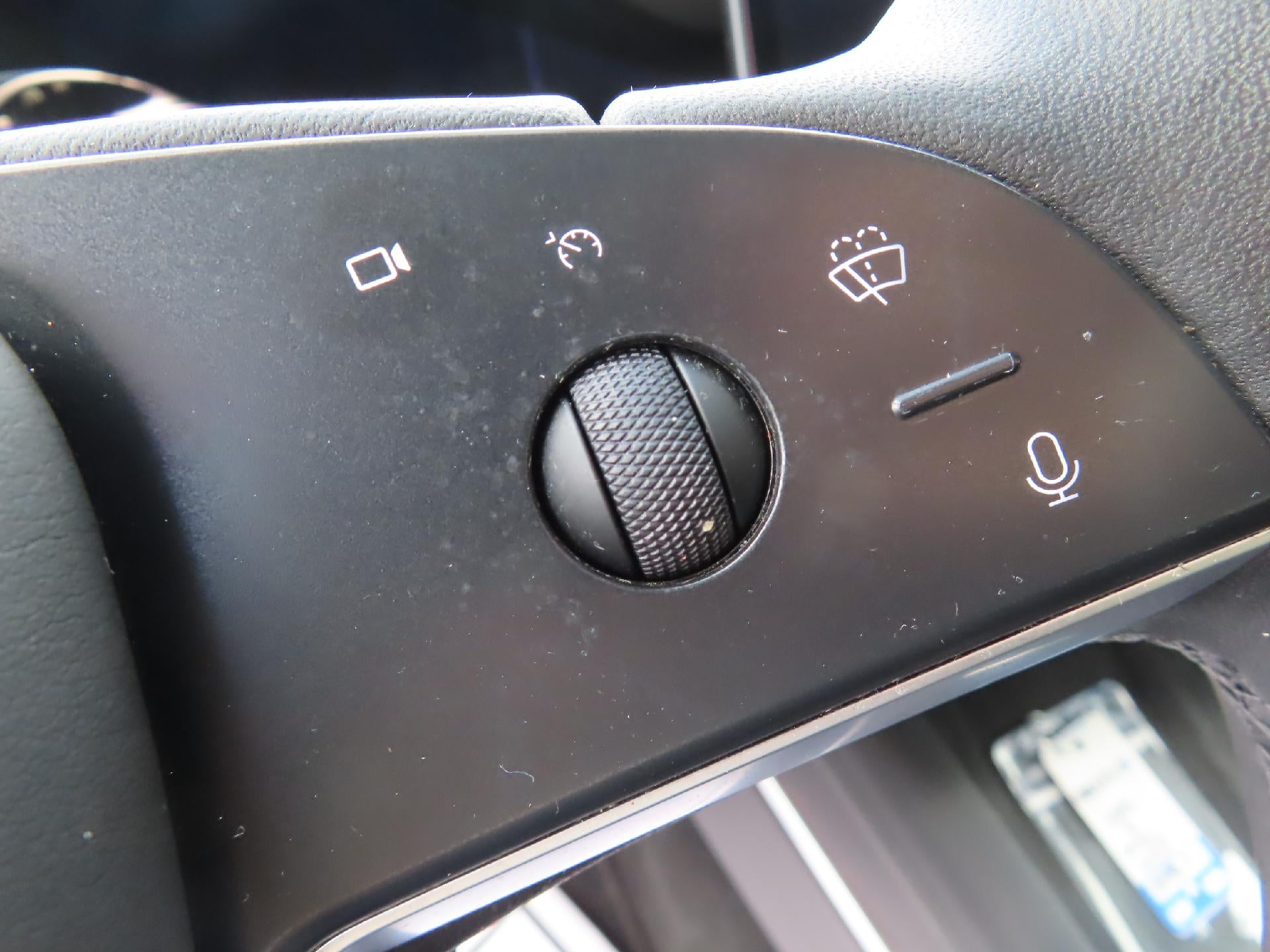 2024 Tesla Model S Base