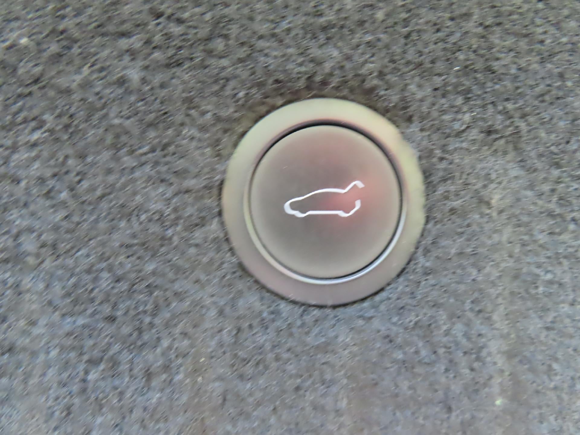 2024 Tesla Model S Base