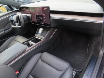 2024 Tesla Model S Base