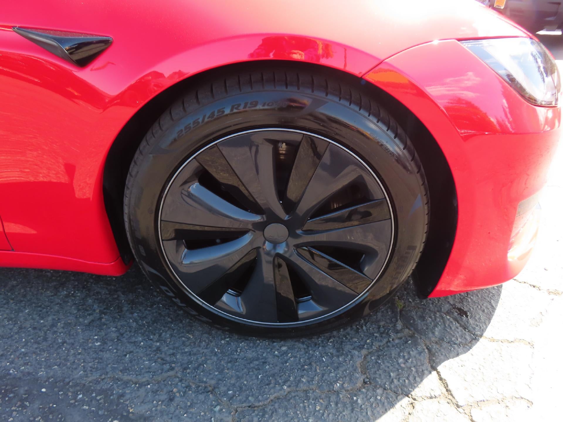 2022 Tesla Model S Plaid