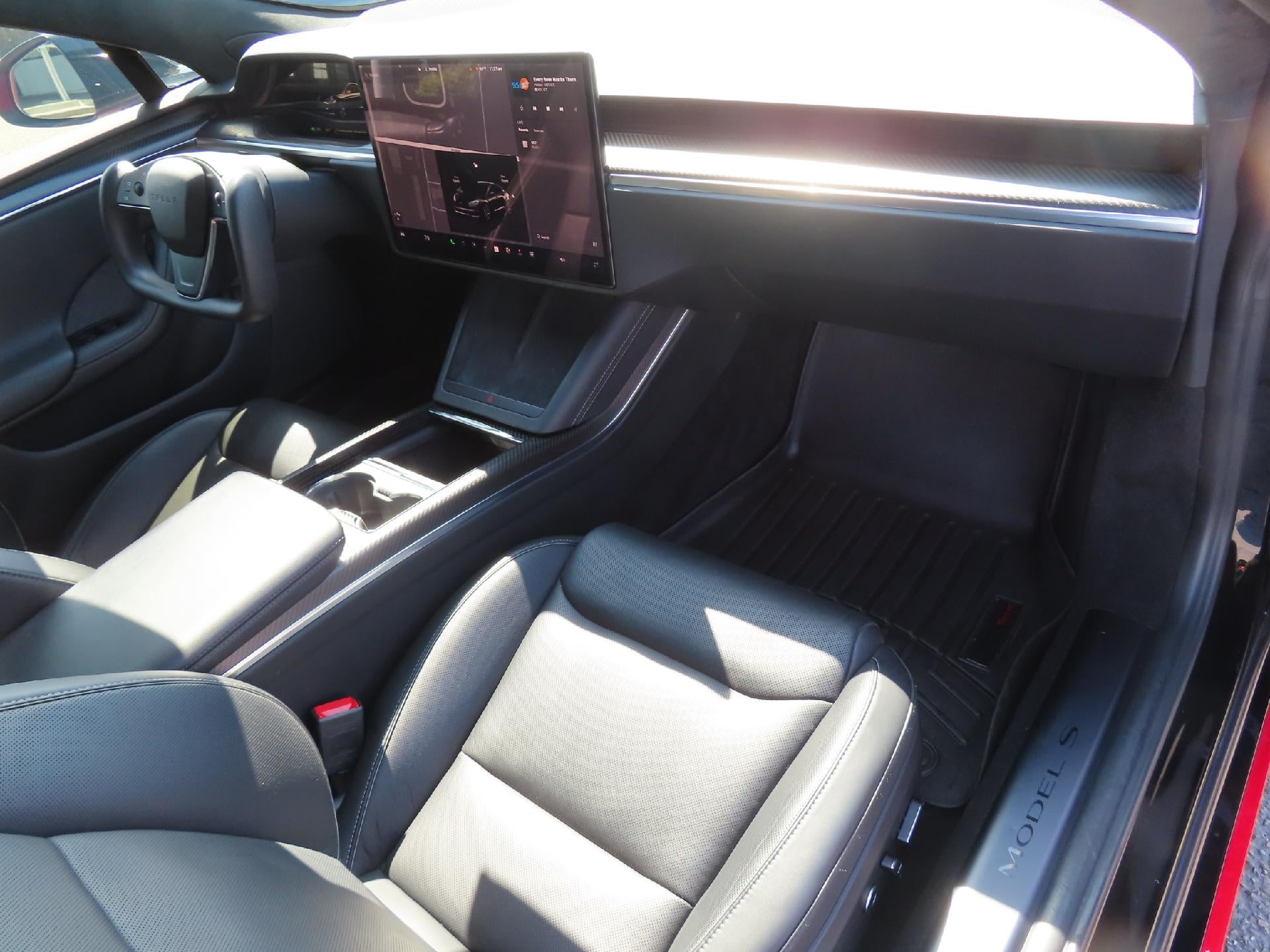 2022 Tesla Model S Plaid
