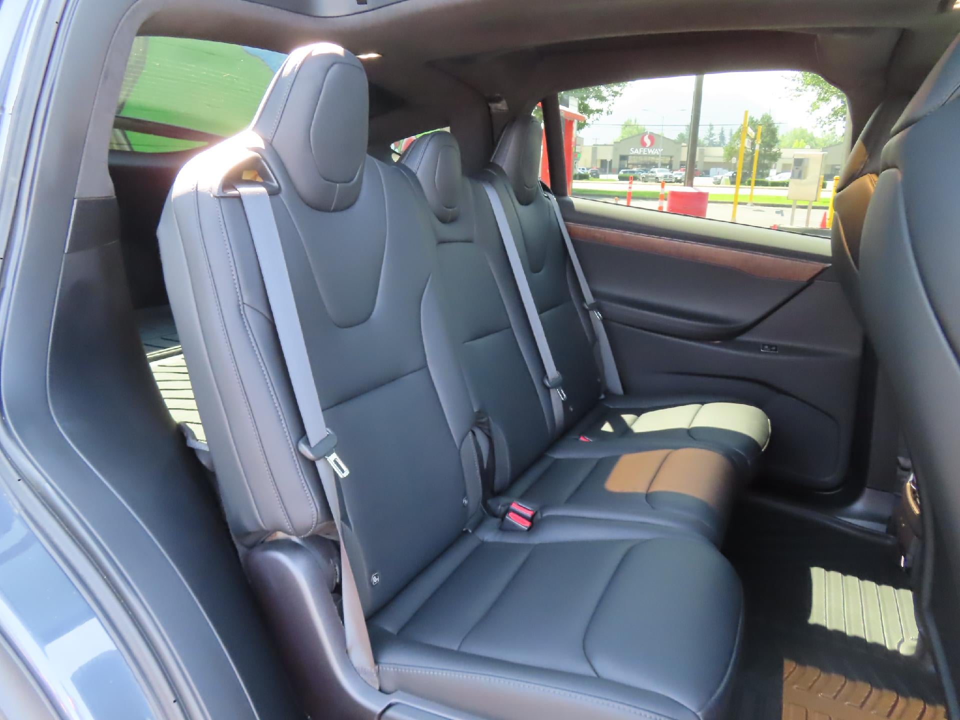 2020 Tesla Model X Long Range