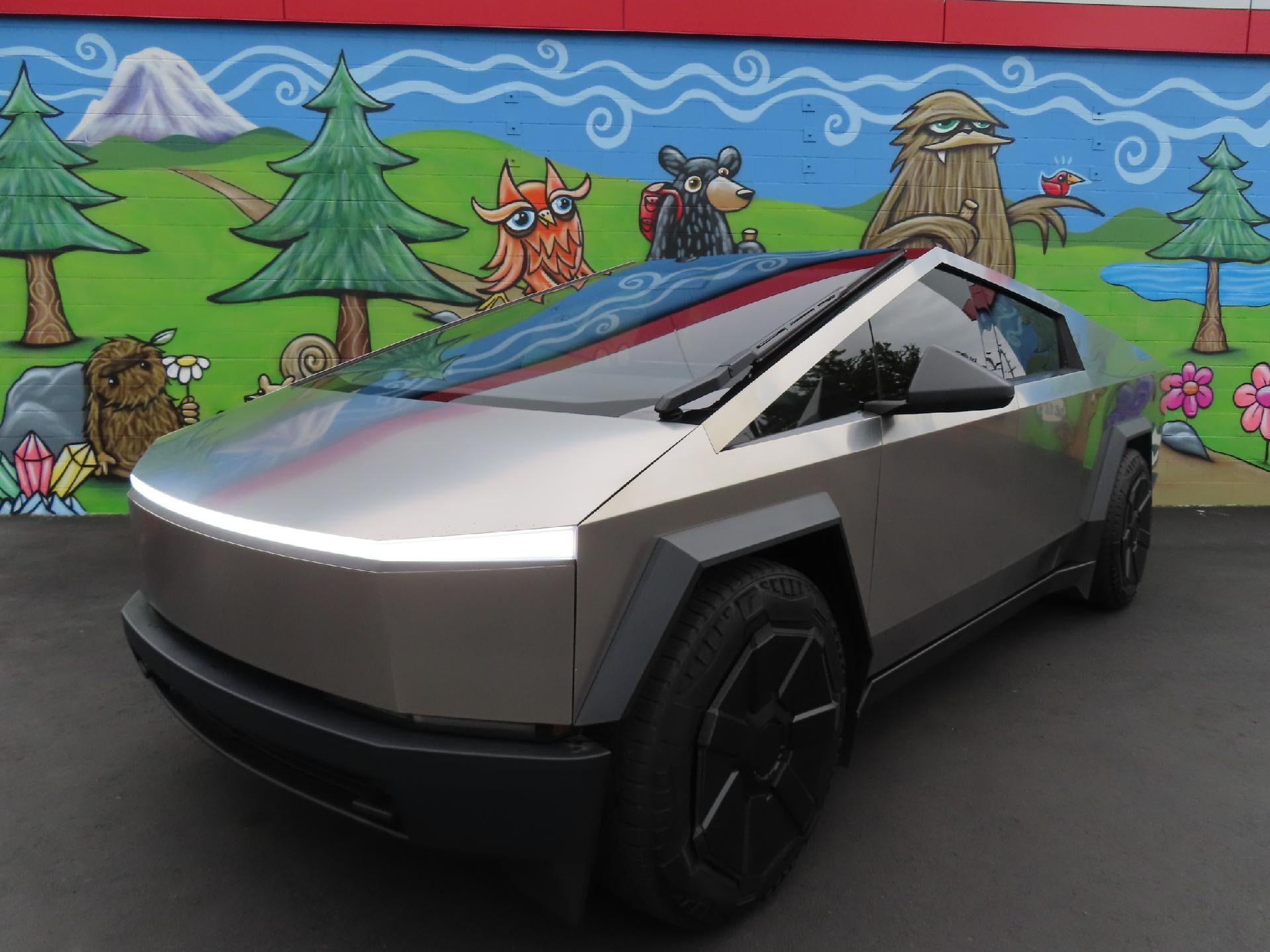 2024 Tesla Cybertruck Base