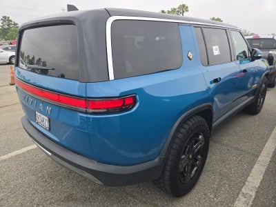 2023 RIVIAN R1S Adventure